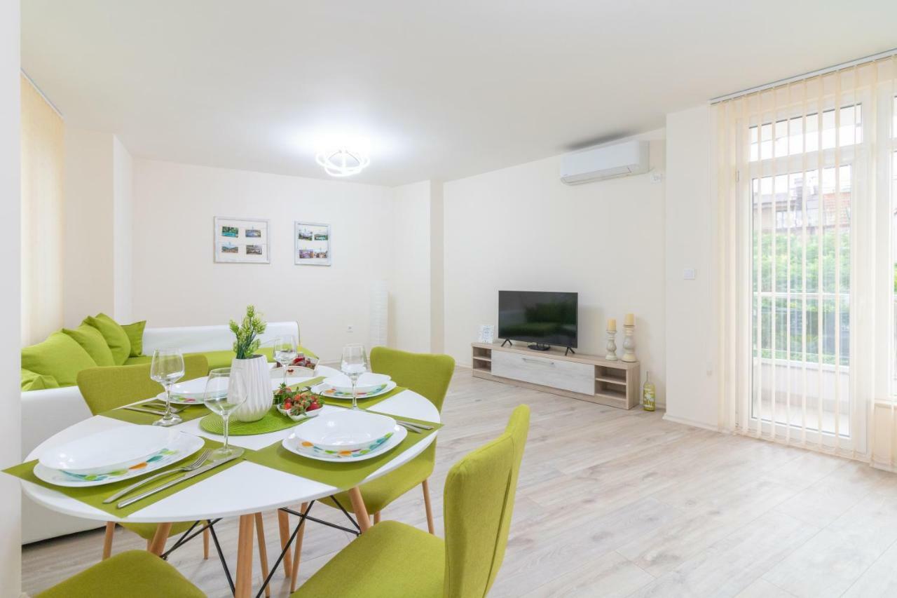 Domus Apartments Grand Plovdiv Exterior foto